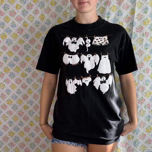 Vintage 90s Hanes Halloween Ghost tee shirt size Medium - Picture 1 of 5
